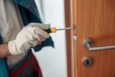 Commercial Handyman Service in Olathe, KS